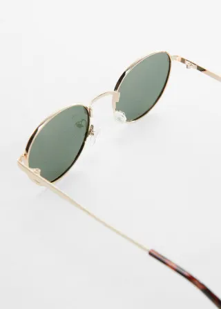 ОЧИЛА ЗА СОНЦЕ 