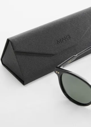 ОЧИЛА ЗА СОНЦЕ 