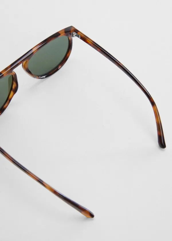 ОЧИЛА ЗА СОНЦЕ 