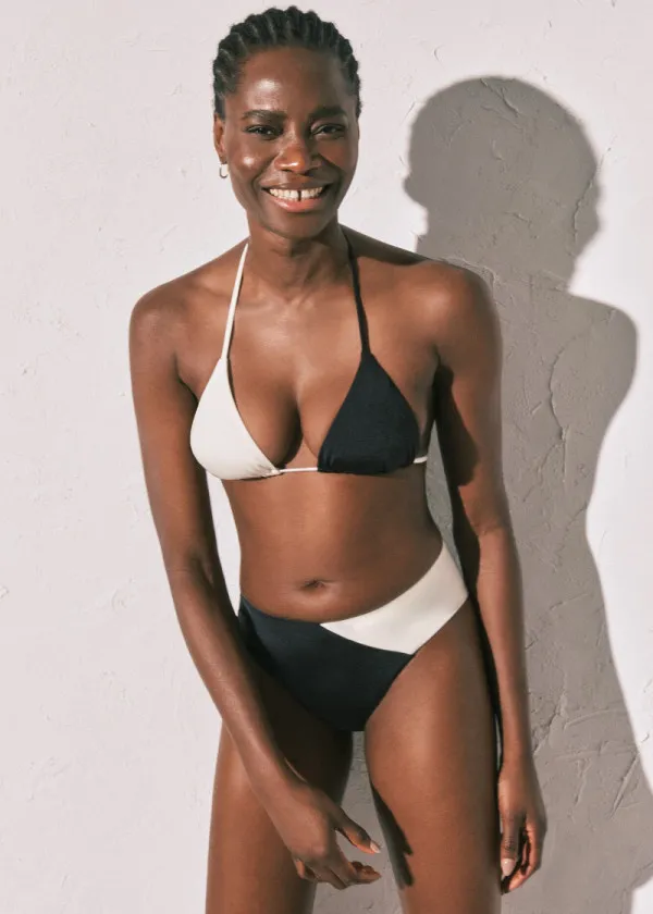 КОСТИМ ЗА КАПЕЊЕ ДОЛЕН ДЕЛ 