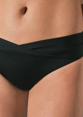 КОСТИМ ЗА КАПЕЊЕ ДОЛЕН ДЕЛ 