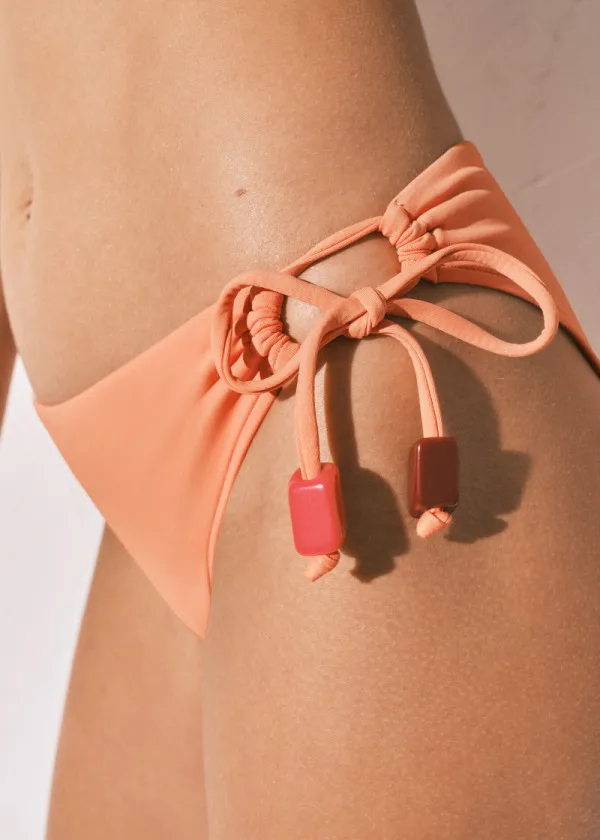 КОСТИМ ЗА КАПЕЊЕ ДОЛЕН ДЕЛ 