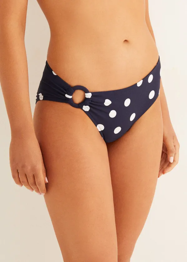 КОСТИМ ЗА КАПЕЊЕ 