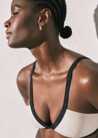 КОСТИМ ЗА КАПЕЊЕ ГОРЕН ДЕЛ Б 