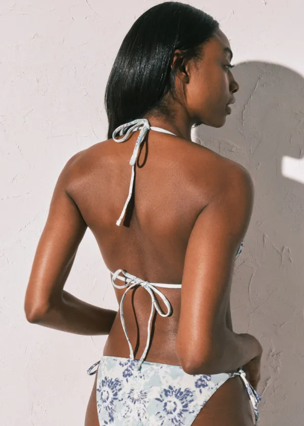 КОСТИМ ЗА КАПЕЊЕ ГОРЕН ДЕЛ Б 