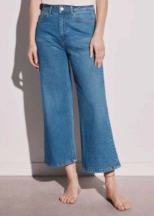 ЖЕНСКИ ФАРМЕРКИ 