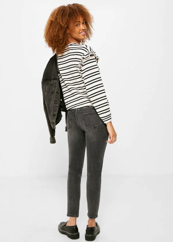 ЖЕНСКИ ФАРМЕРКИ 