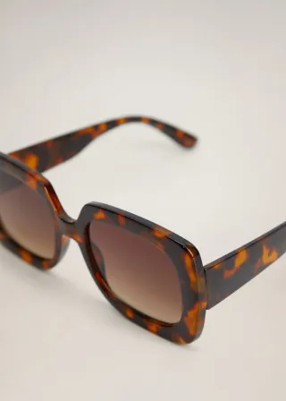 ОЧИЛА ЗА СОНЦЕ 