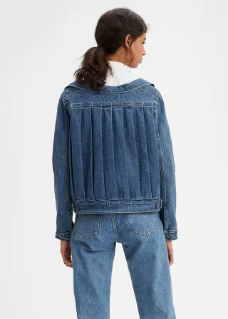 ДЕНИМ ЈАКНА 