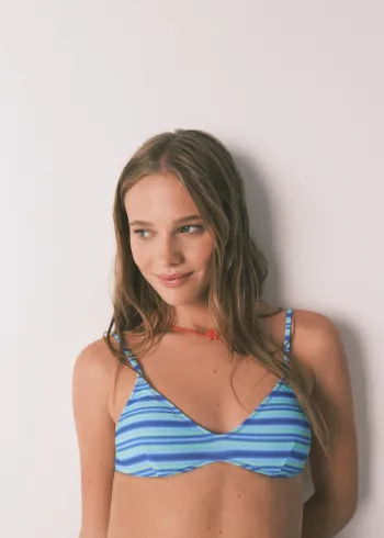 КОСТИМ ЗА КАПЕЊЕ ГОРЕН ДЕЛ Б 