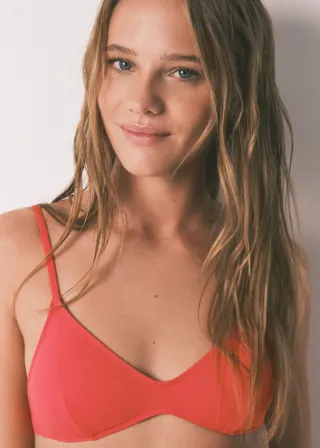 КОСТИМ ЗА КАПЕЊЕ ГОРЕН ДЕЛ Б 