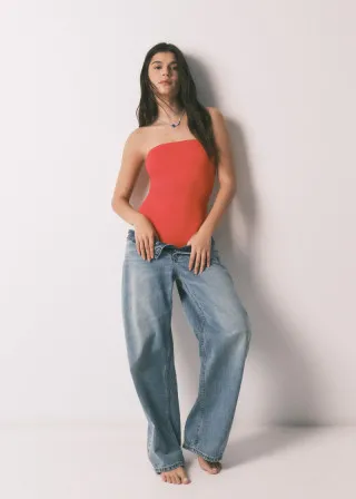 ЕДНОДЕЛЕН КОСТИМ ЗА КАПЕЊЕ 