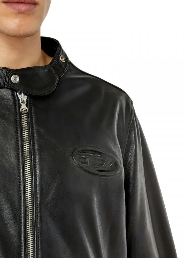 КОЖНА ЈАКНА 