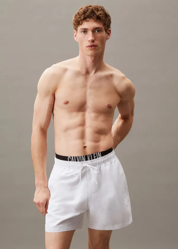 КОСТИМ ЗА КАПЕЊЕ 