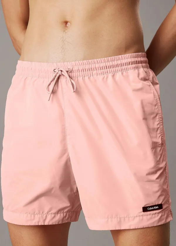 КОСТИМ ЗА КАПЕЊЕ 