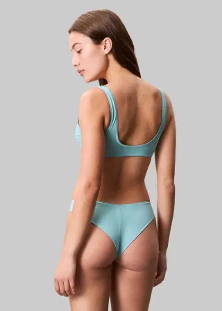 КОСТИМ ЗА КАПЕЊЕ ДОЛЕН ДЕЛ 