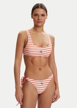 КОСТИМ ЗА КАПЕЊЕ 