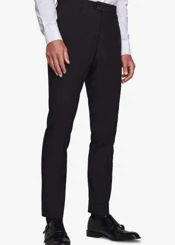 ОДЕЛО (ПАНТАЛОНИ) 