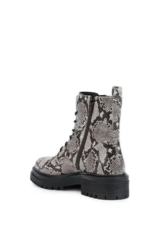 КРАТКИ ЧИЗМИ 