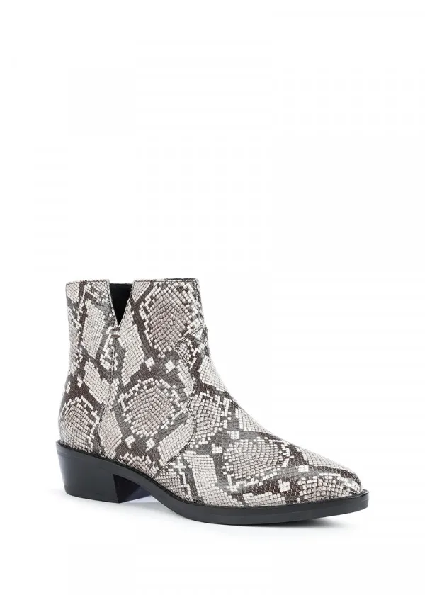 КРАТКИ ЧИЗМИ 