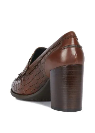 ВИСОКИ ПОТПЕТИЦИ 