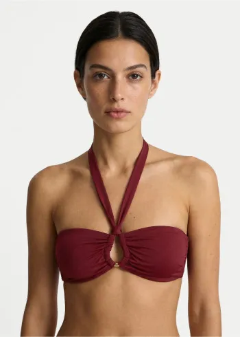 КОСТИМ ЗА КАПЕЊЕ 