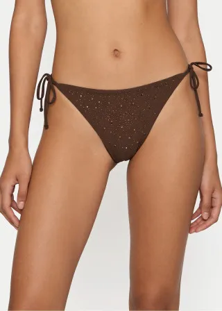 КОСТИМ ЗА КАПЕЊЕ 