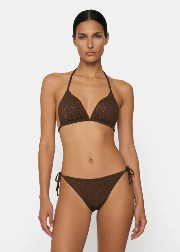 КОСТИМ ЗА КАПЕЊЕ 