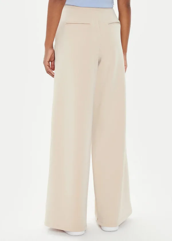 ТРЕНЕРКИ ДОЛЕН ДЕЛ 