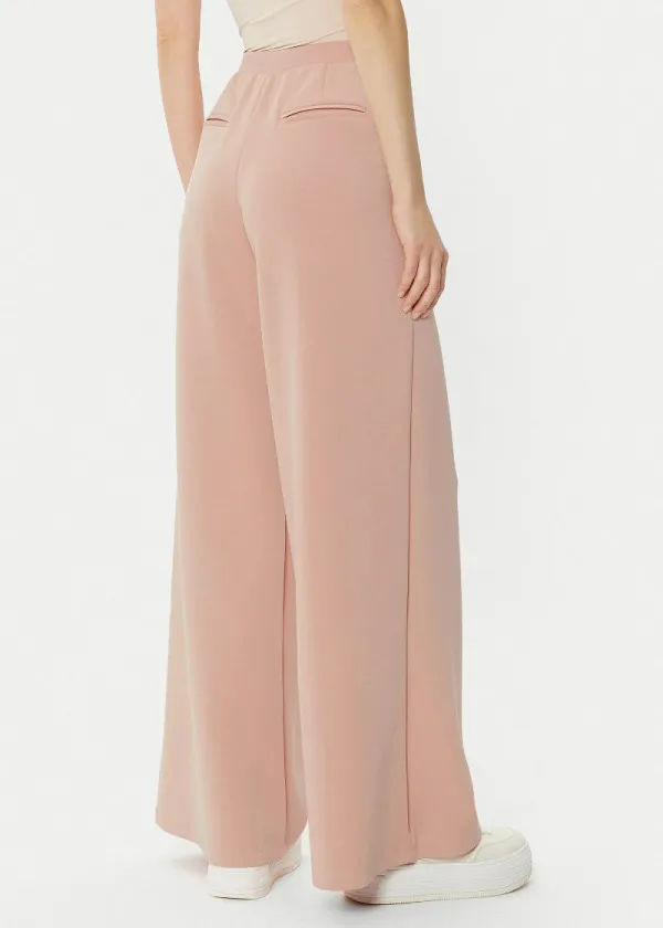 ТРЕНЕРКИ ДОЛЕН ДЕЛ 