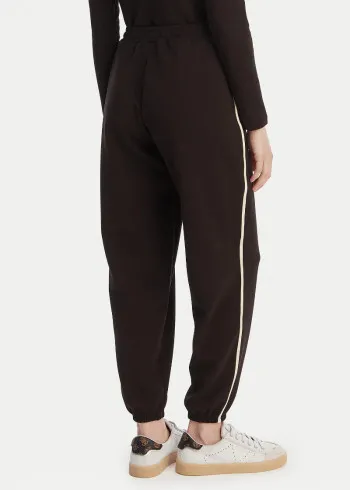 ТРЕНЕРКИ ДОЛЕН ДЕЛ 