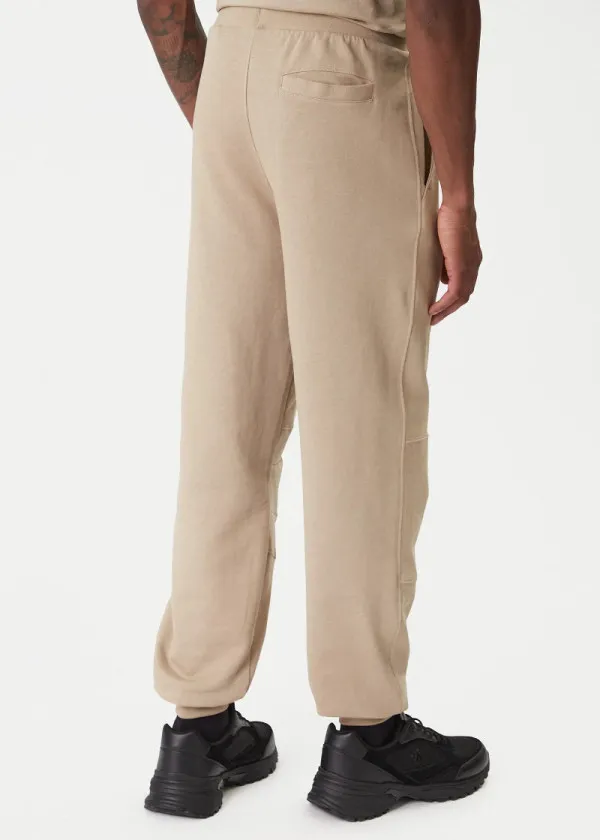 ТРЕНЕРКИ ДОЛЕН ДЕЛ 