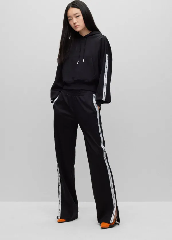 ТРЕНЕРКИ ГОРЕН ДЕЛ 