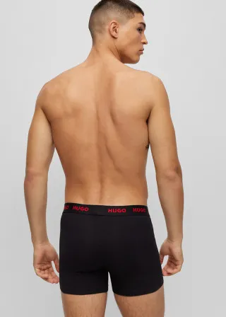 МАИЦА И БОКСЕРКИ 