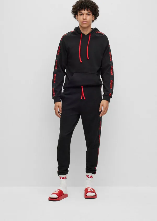 ТРЕНЕРКИ ДОЛЕН ДЕЛ 