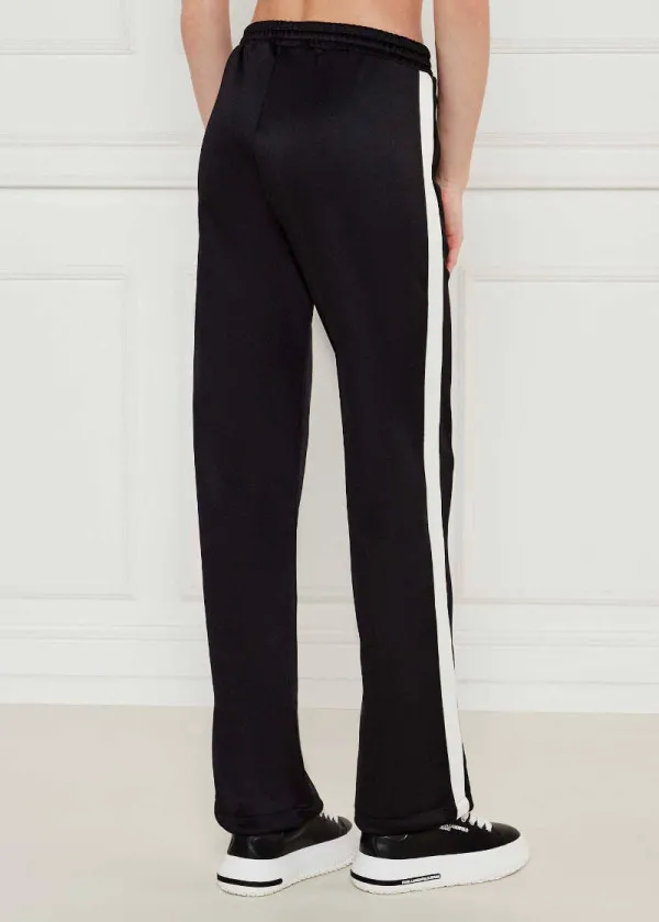 ТРЕНЕРКИ ДОЛЕН ДЕЛ 