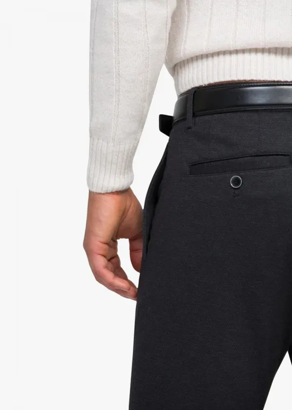 ОДЕЛО (ПАНТАЛОНИ) 