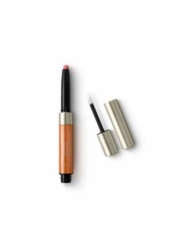 КАРМИН ЗА УСНИ 