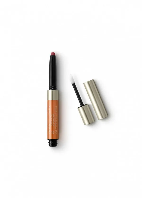 КАРМИН ЗА УСНИ 