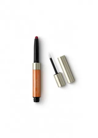 КАРМИН ЗА УСНИ 