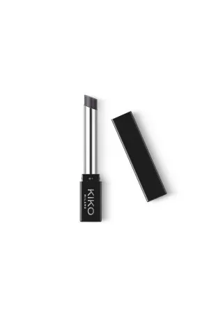 БАЛСАМ ЗА УСНИ 