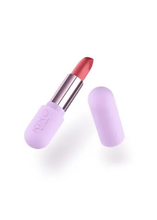 КАРМИН ЗА УСНИ 