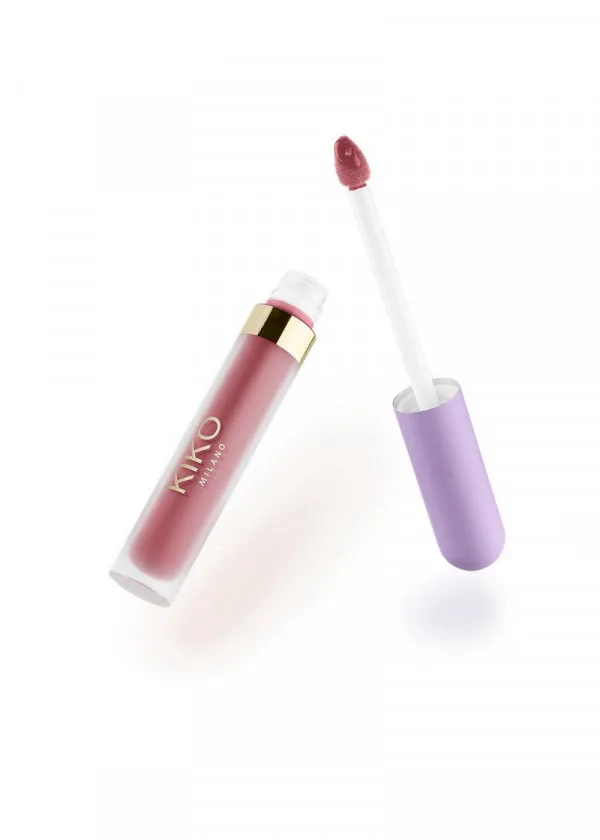 КАРМИН ЗА УСНИ 