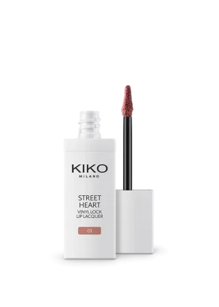 КАРМИН ЗА УСНИ 