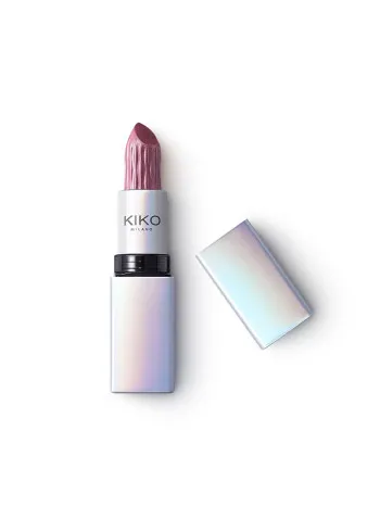 КАРМИН ЗА УСНИ 