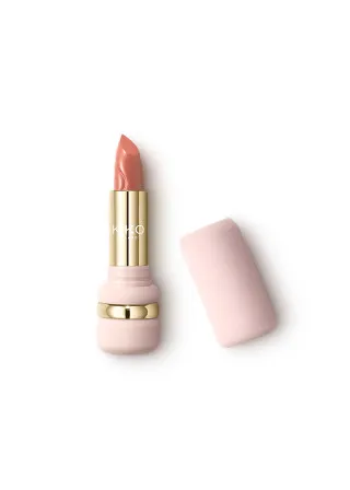 КАРМИН ЗА УСНИ 