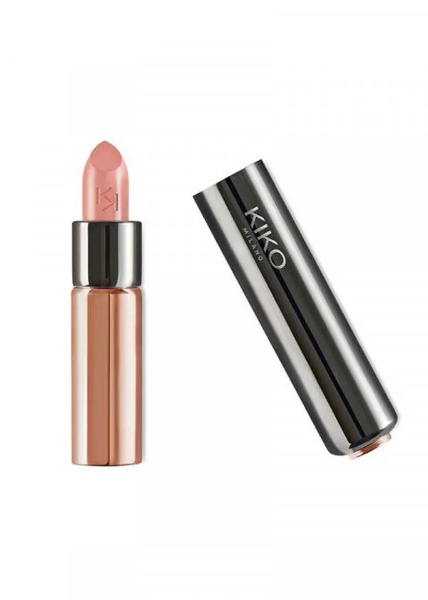 КАРМИН ЗА УСНИ 