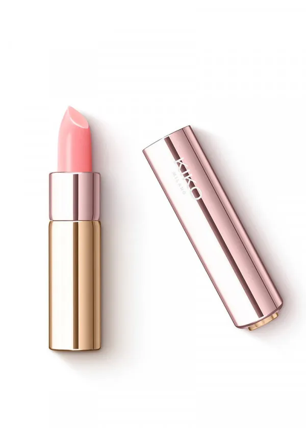 КАРМИН ЗА УСНИ 