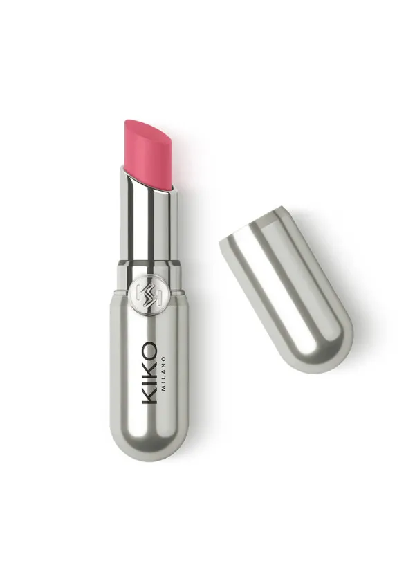 КАРМИН ЗА УСНИ 