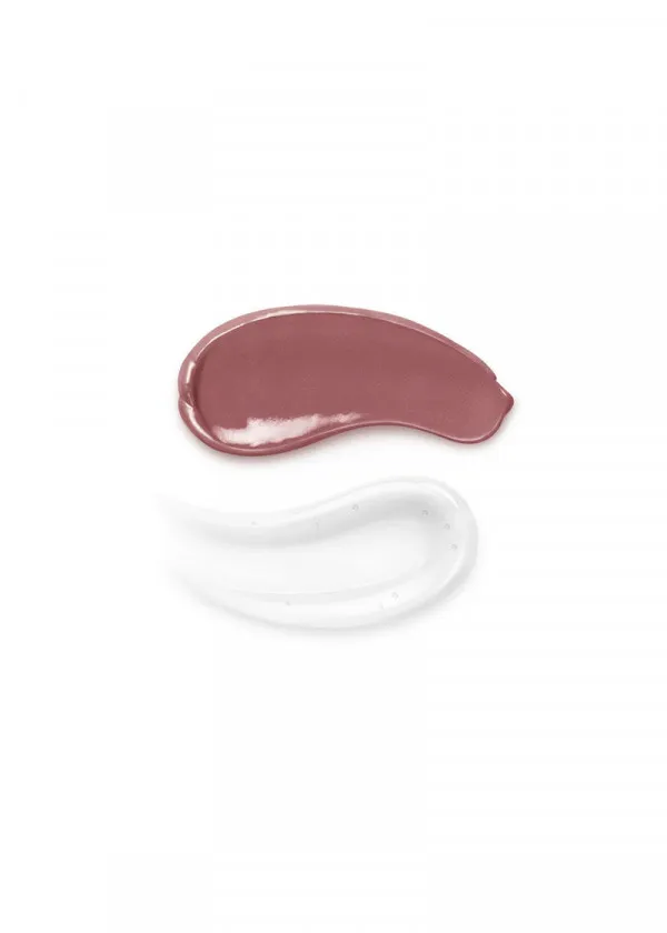 КАРМИН ЗА УСНИ 